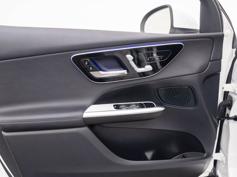 New 2026 Mercedes-Benz GLC 300 GLC 300 image 14