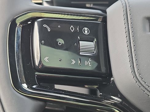 New 2026 Land Rover Range Rover Sport Autobiography image 17