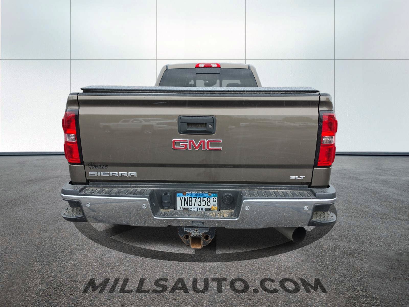 Used 2015 GMC Sierra 3500 SLT w/ Duramax Plus Package AWD/4WD image 7