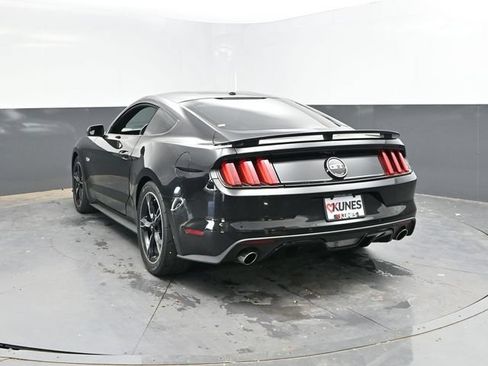 Used 2016 Ford Mustang GT Premium w/ Equipment Group 401A RWD image 12