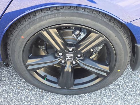 Used 2024 Honda Accord Sport image 35