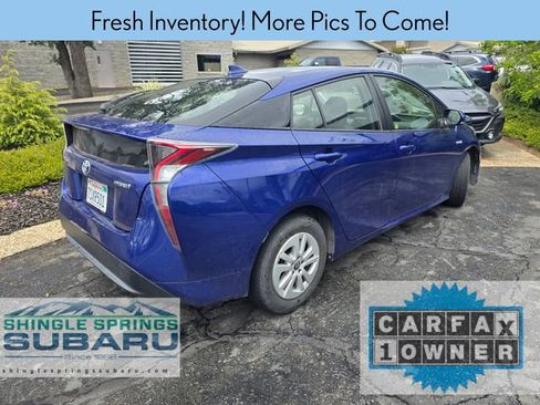 Used 2016 Toyota Prius Two FWD image 4