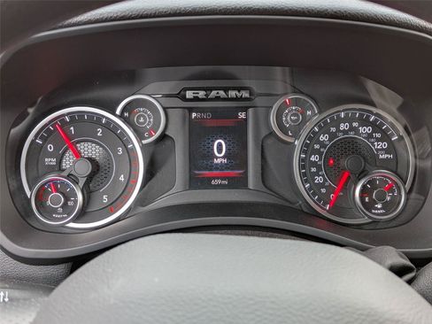 New 2026 RAM 2500 Tradesman AWD/4WD image 11