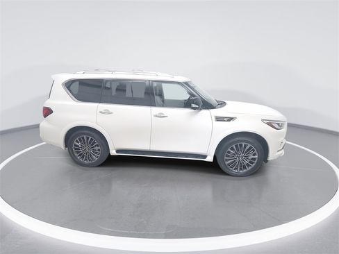 Used 2024 INFINITI QX80 Premium Select w/ Cargo Package image 7