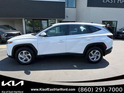 Used 2024 Hyundai Tucson SE AWD/4WD image 2