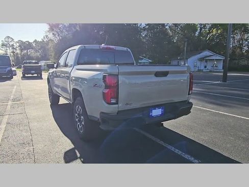 Used 2024 Chevrolet Colorado Z71 w/ Z71 Convenience Package 2 image 30