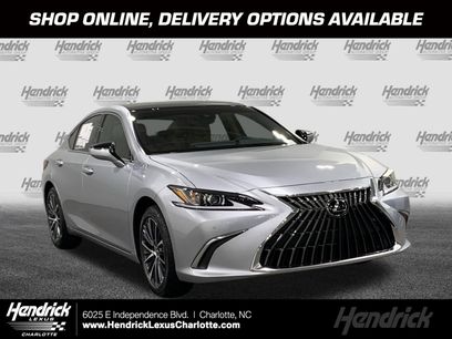 New 2025 Lexus ES 350 w/ Premium Package