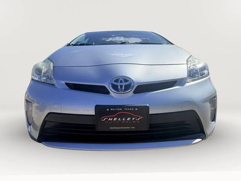 Used 2013 Toyota Prius Two FWD image 4