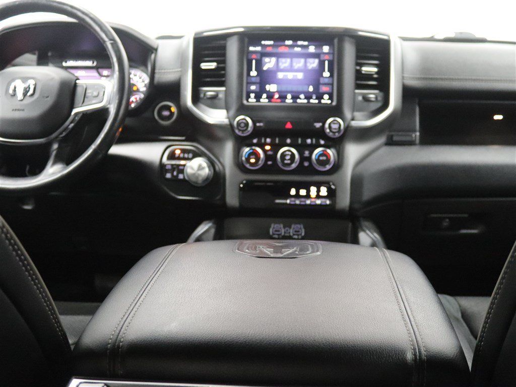Used 2020 RAM 1500 Laramie w/ Sport Appearance Package AWD/4WD image 28