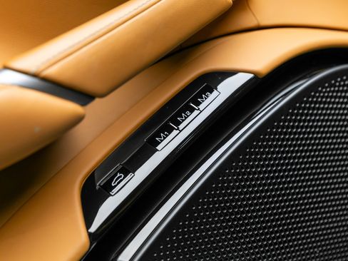 Certified 2024 Ferrari Roma image 14