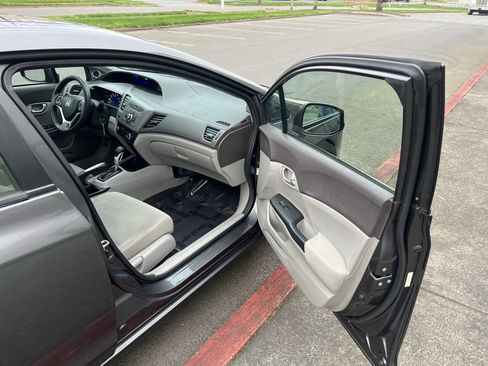 Used 2012 Honda Civic EX image 9