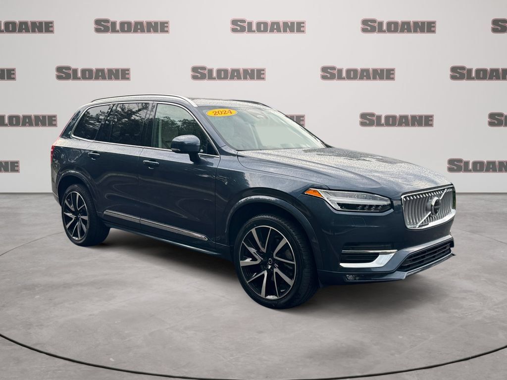 Used 2024 Volvo XC90 B6 Plus w/ Protection Package AWD/4WD image 7