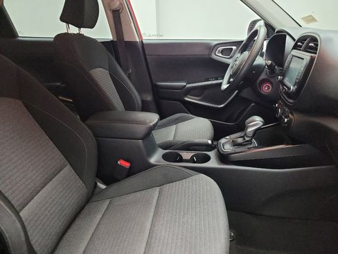 Used 2020 Kia Soul S FWD image 21
