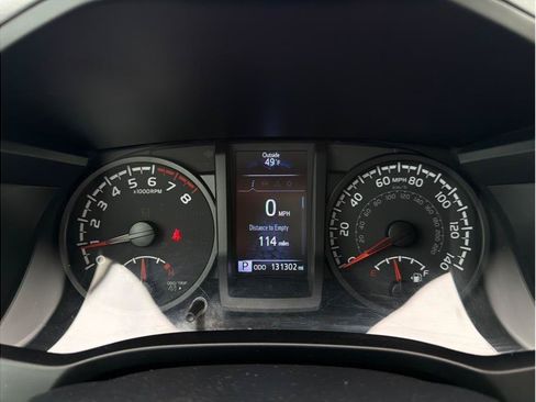 Used 2021 Toyota Tacoma SR AWD/4WD image 17