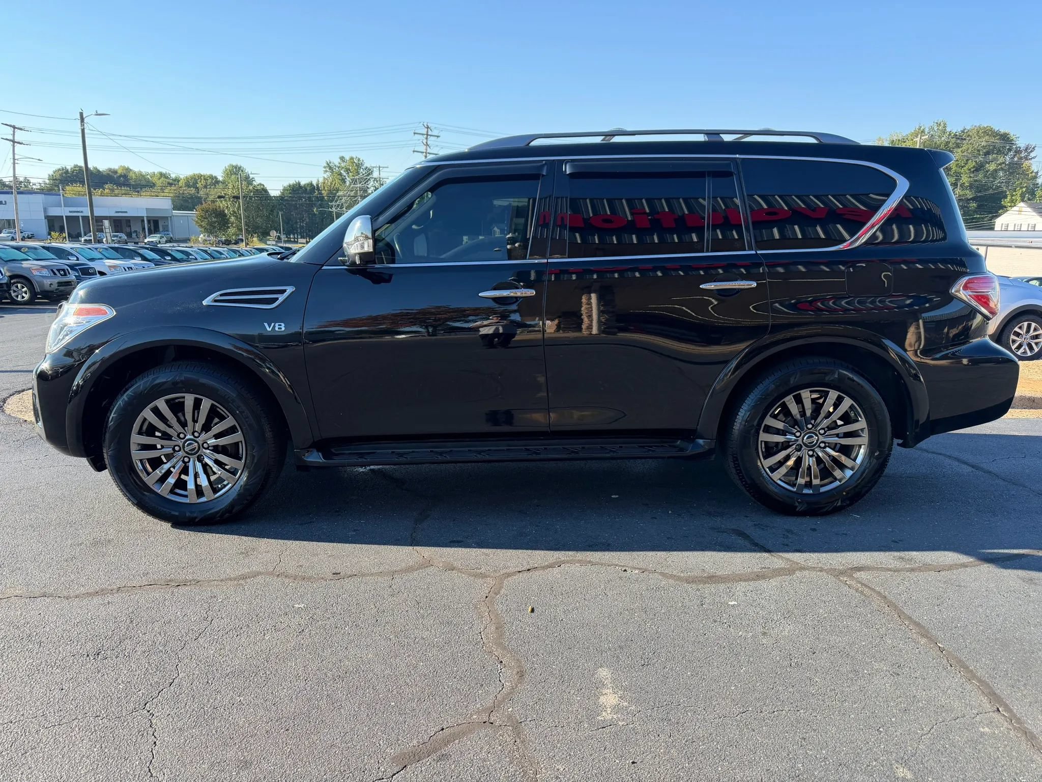 Used 2019 Nissan Armada Platinum w/ Captain's Chairs Package AWD/4WD image 4