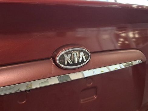 Used 2006 Kia Spectra EX FWD image 25