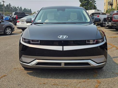 Used 2023 Hyundai Ioniq 5 Limited w/ Cargo Package AWD/4WD image 2