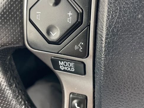 Used 2018 Toyota Tacoma 2WD Double Cab image 27