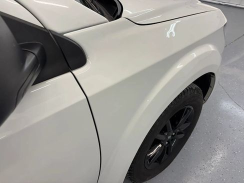 Used 2020 Dodge Journey SE w/ Blacktop Package FWD image 26