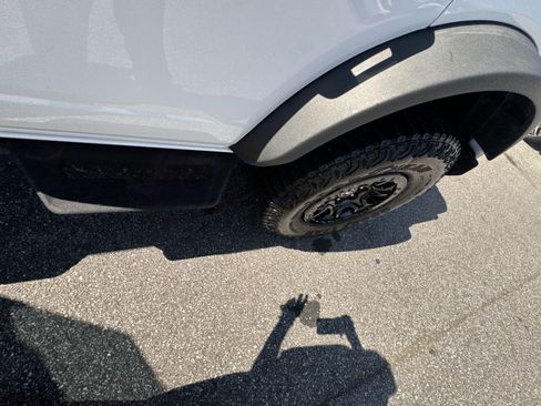 Used 2024 Ford Bronco Wildtrak AWD/4WD image 7