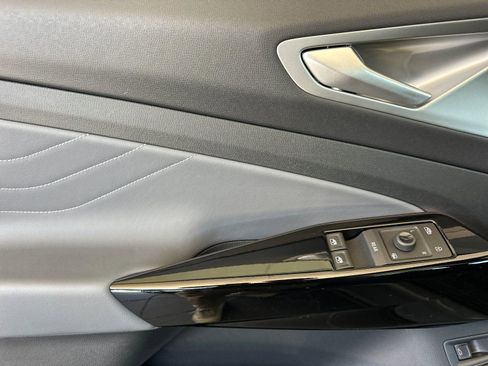 New 2026 Volkswagen ID.4 Pro S AWD/4WD image 10