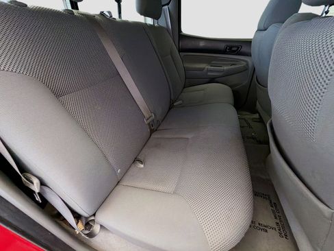 Used 2007 Toyota Tacoma PreRunner image 13