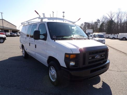 Used 2014 Ford E-150 and Econoline 150 image 11