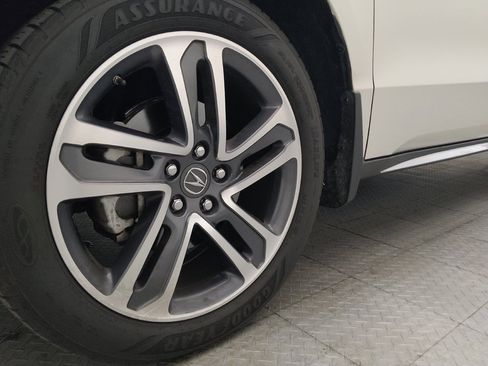 Used 2017 Acura MDX FWD w/ Advance Package image 31