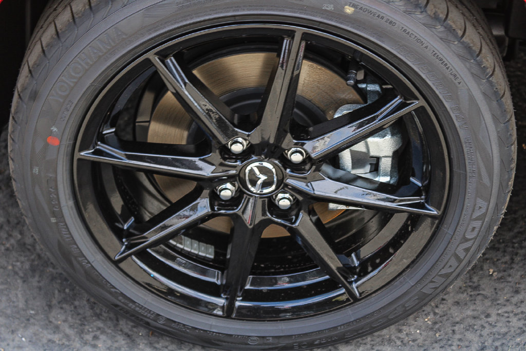 New 2026 MAZDA MX-5 Miata Sport w/ Weather Package RWD image 10