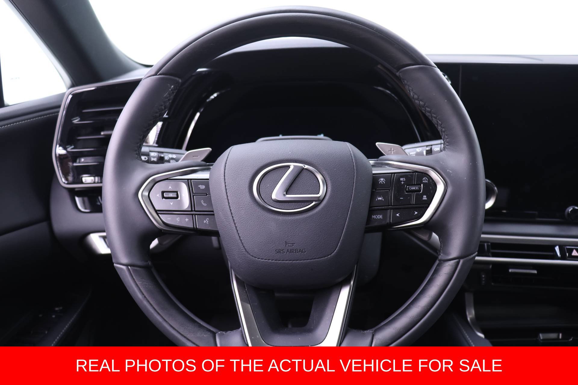 Used 2025 Lexus RX 350h w/ Convenience Package AWD/4WD image 12