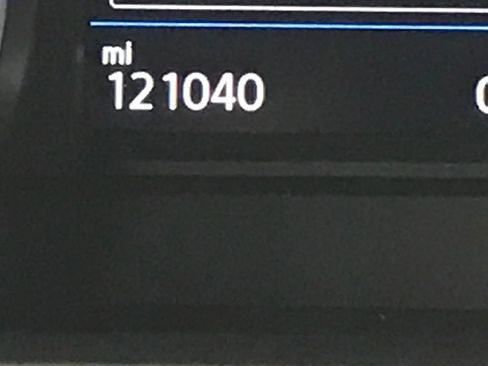 Used 2021 Volkswagen Atlas Cross Sport SE image 15