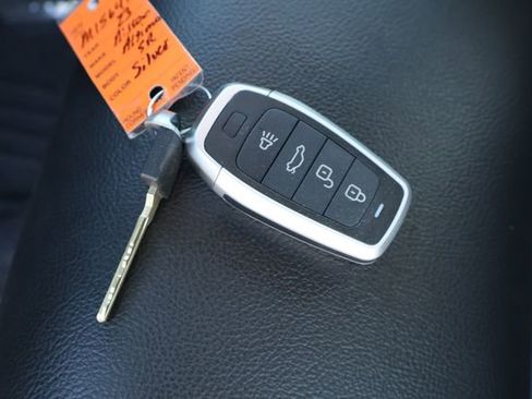 Used 2023 Nissan Altima 2.0 SR image 39