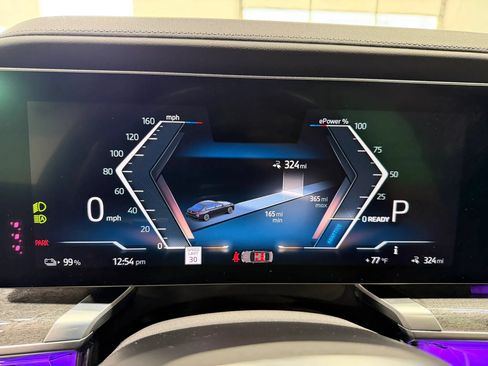 Used 2024 BMW i7 xDrive60 AWD/4WD image 17