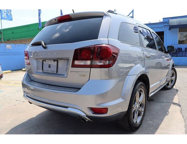 Used 2017 Dodge Journey Crossroad FWD image 7