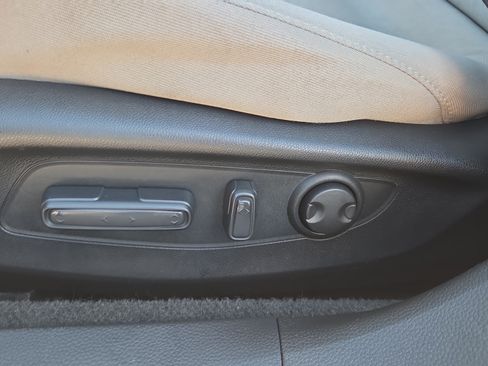 Used 2024 Honda Accord EX image 10