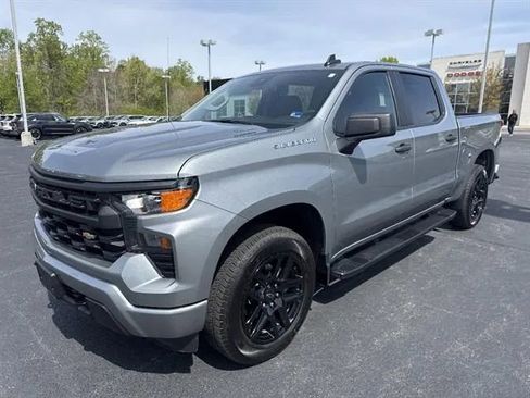 Used 2026 Chevrolet Silverado 1500 Custom AWD/4WD image 3