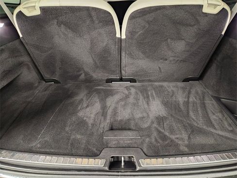 Used 2021 Volvo XC90 T6 Momentum w/ Advanced Package image 34