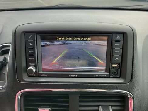 Used 2012 Dodge Grand Caravan SXT FWD image 15