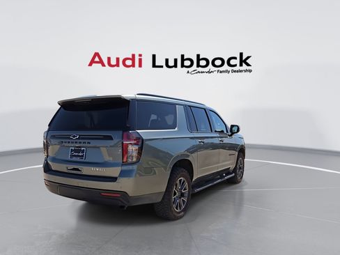 Used 2023 Chevrolet Suburban Z71 w/ Luxury Package AWD/4WD image 8