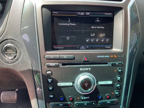 Used 2016 Ford Explorer Sport w/ Equipment Group 401A AWD/4WD image 18
