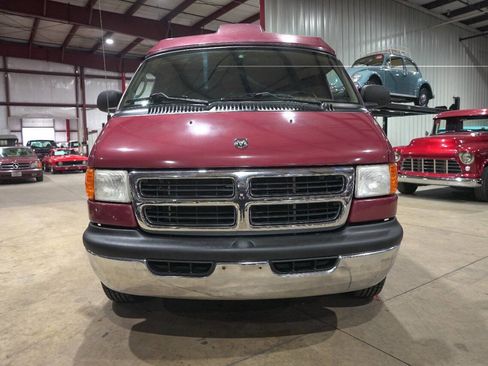 Used 2002 Dodge B1500 image 13