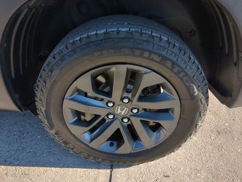 Used 2023 Honda Ridgeline Sport image 34