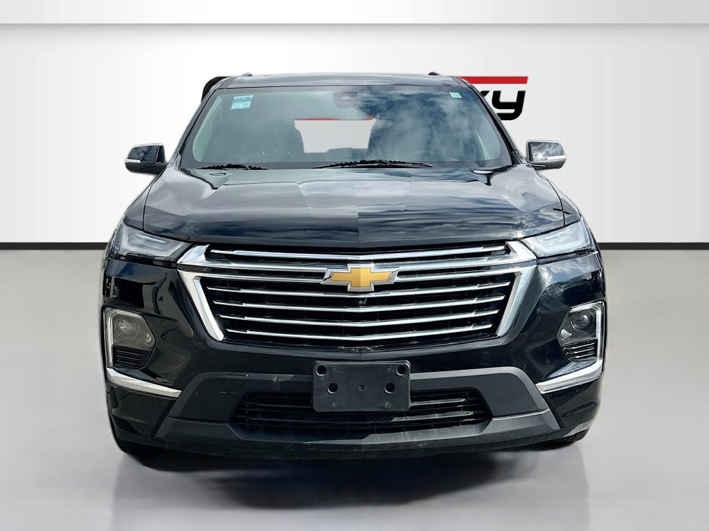 Used 2023 Chevrolet Traverse Premier w/ LPO, Floor Liner Package AWD/4WD image 2