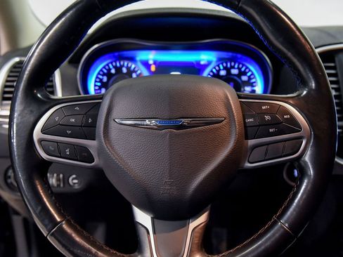 Used 2019 Chrysler 300 Touring w/ Sport Appearance Package RWD image 24