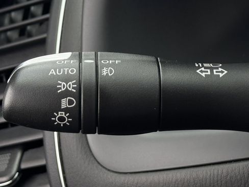 Used 2024 INFINITI QX80 Premium Select w/ Cargo Package image 22