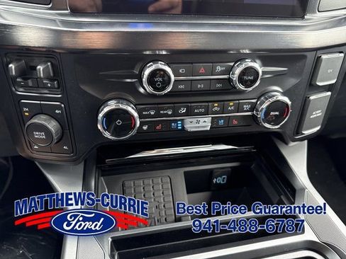 New 2026 Ford F250 Lariat w/ Black Appearance Package AWD/4WD image 23