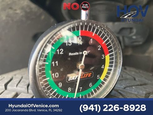 Certified 2024 Hyundai Santa Cruz Limited AWD/4WD image 26