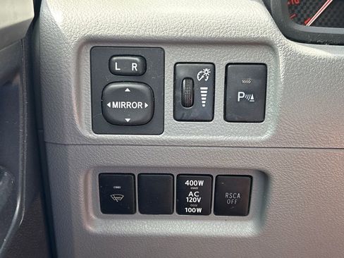 Used 2013 Toyota 4Runner SR5 w/ Convenience Pkg image 22