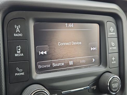 Used 2020 Jeep Wrangler Unlimited Sport S AWD/4WD image 19