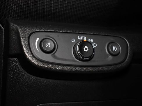 Used 2023 Chevrolet TrailBlazer RS w/ Convenience Package image 28